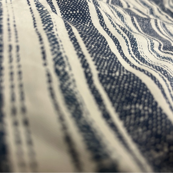 Brand New Guilty Shorts - Picture 4 of 4